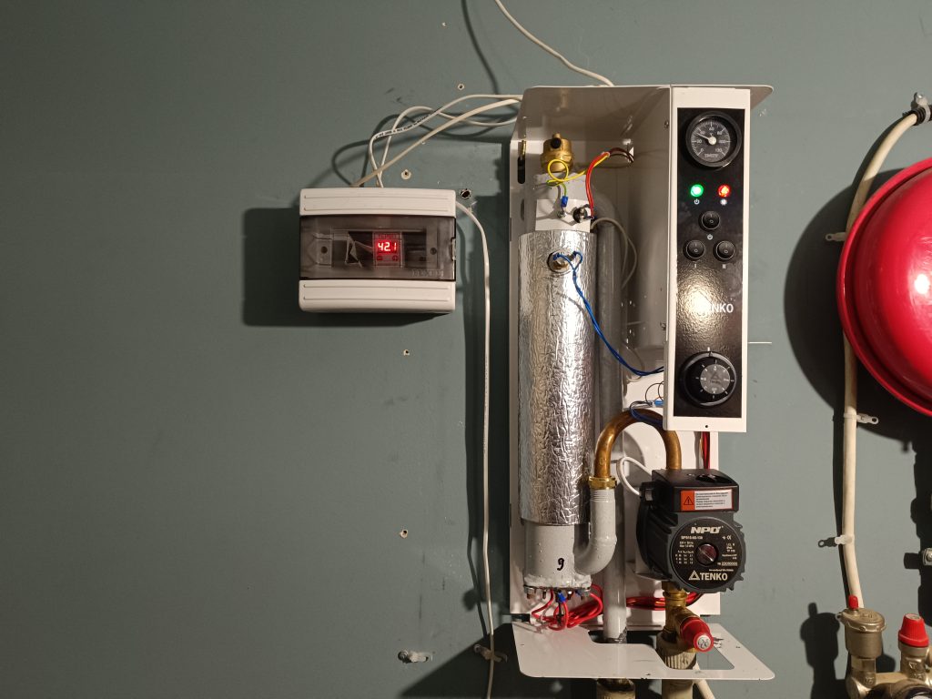 Электрокотел с насосом
